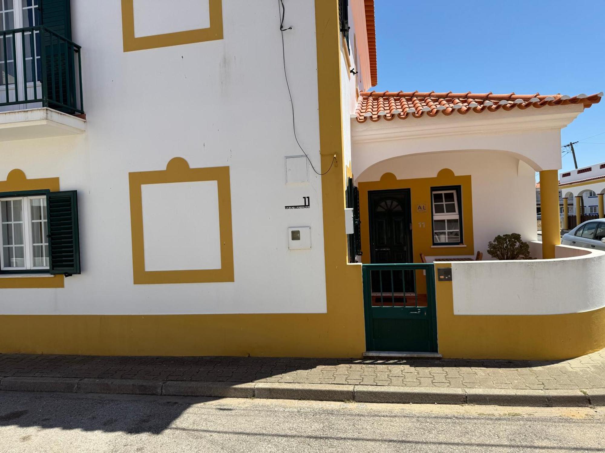 Quarto Duplo Com Terraco E Casa De Banho Privativa - Em Casa De Praia Em Almograve - Trilho Dos Pescadores Екстер'єр фото